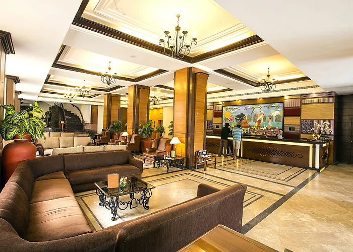 Hotel Royal Singi
