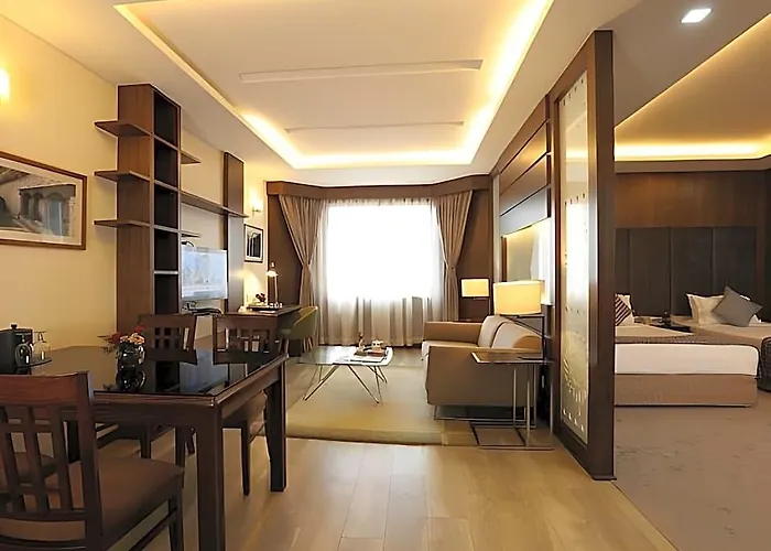 Hotel Royal Singi